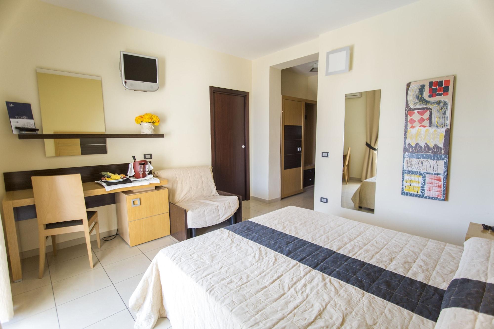 Ticho'S Greenblu Hotel Castellaneta Marina Exterior photo